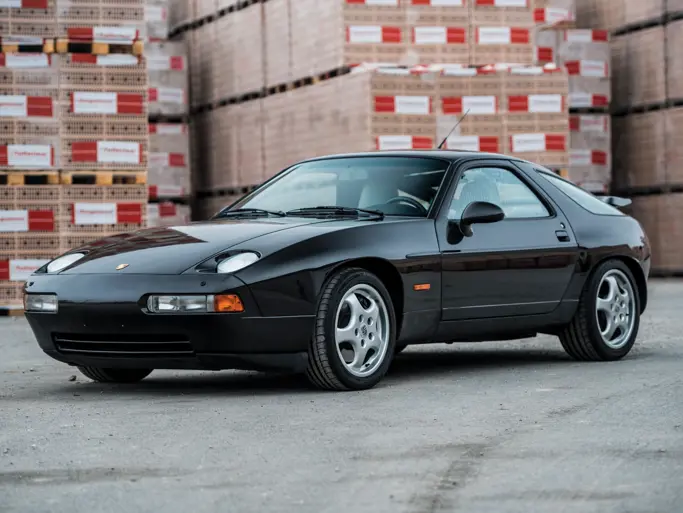 1993 Porsche 928 GTS: market value and price history